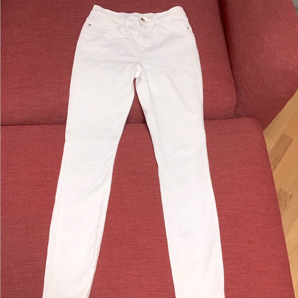Frame Le High Skinny Jeans